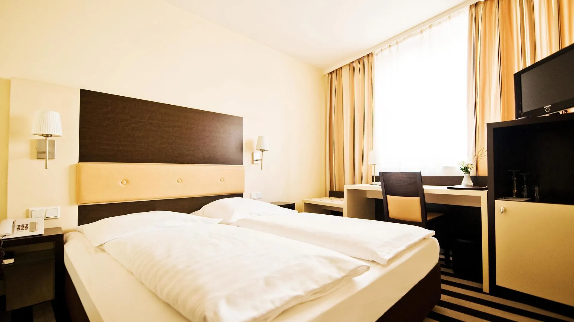 Bristol Hotel - Frankfurt City - Central Station Frankfurt am Main 4*,  Deutschland