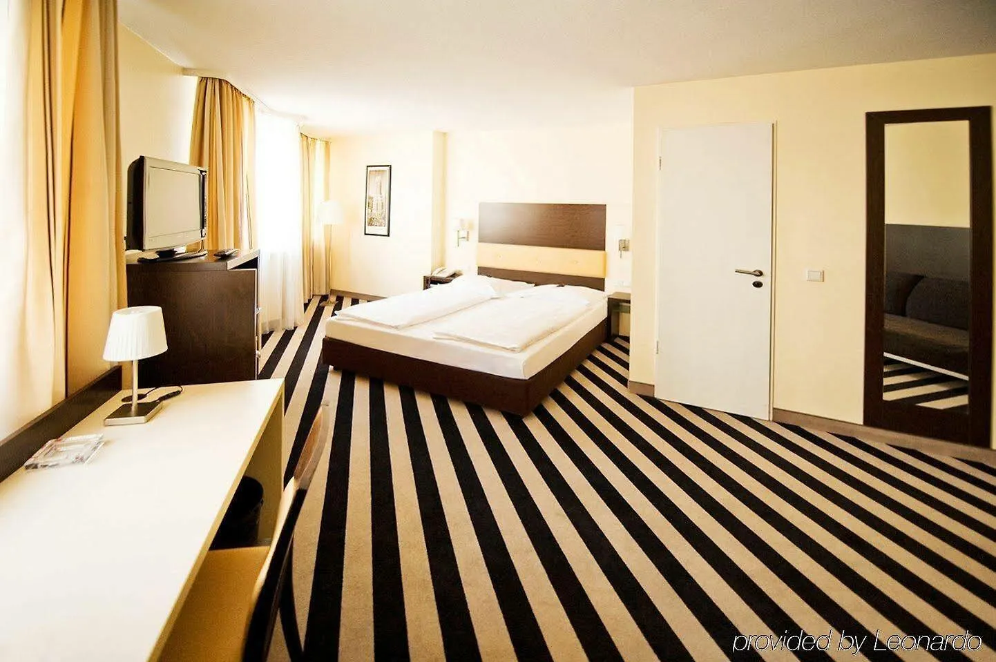 Bristol Hotel - Frankfurt City - Central Station Frankfurt am Main