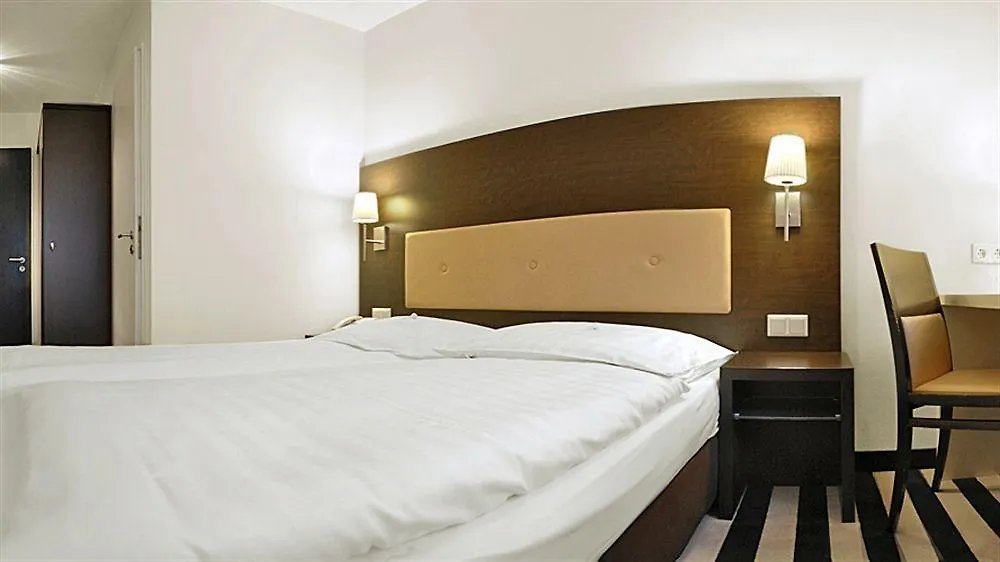 Bristol Hotel - Frankfurt City - Central Station Frankfurt am Main
